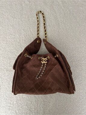 chanel 25 bag
